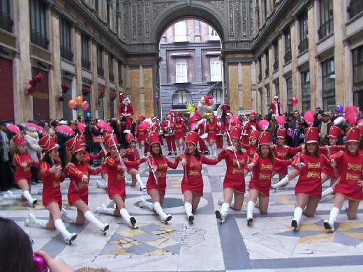 mayorettes in galleria